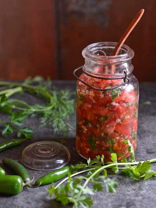 Fresh Tomato Salsa with Maple Syrup