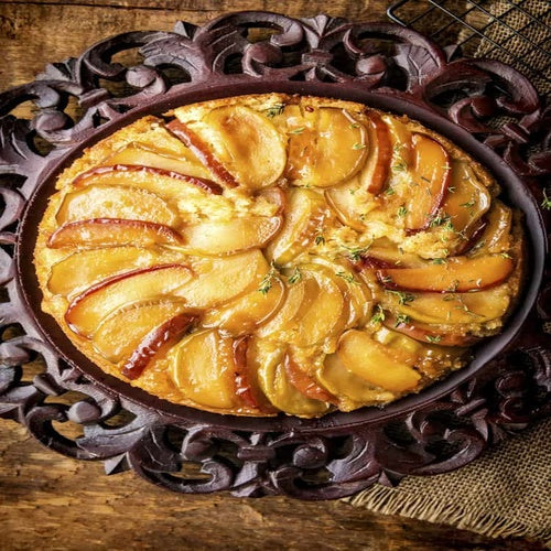 Maple Apple Skillet Cake
