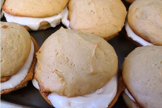 Maple Whoopie Pies